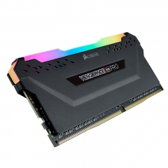 美商海盗船(USCORSAIR)DDR4 3200 16GB 台式机内存条 复仇者RGB PRO灯条 黑色 电竞玩家款